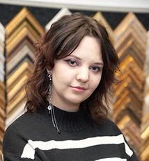 Полина — Дизайнер (Литейный 30)